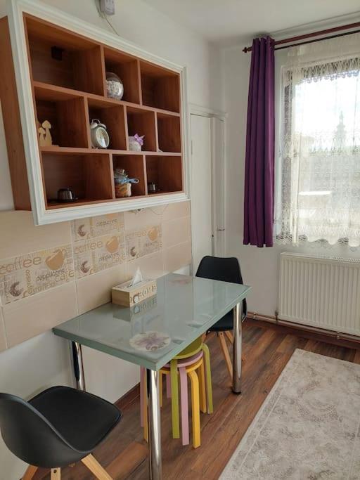 Apartament In Sighetu Marmatiei Apartment Exterior foto